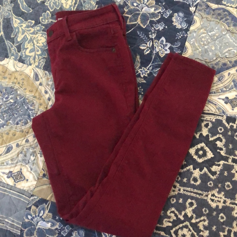 Maroon skinny jeans